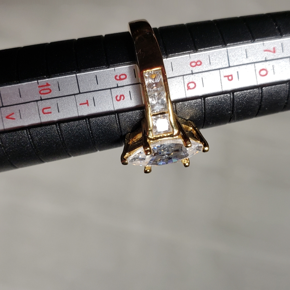 Stunning ring - Picture 6 of 9